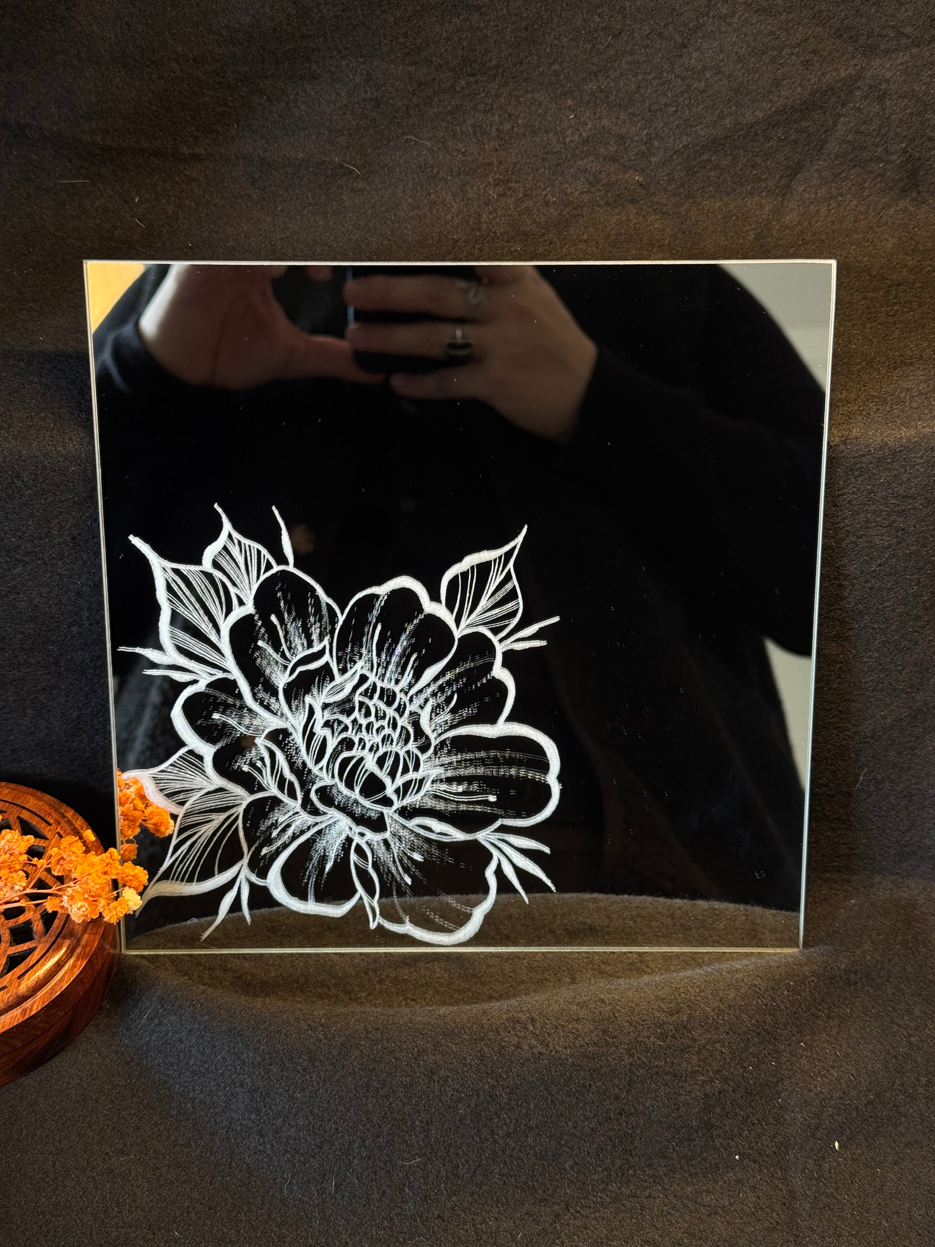 Miroir gravé - pivoine
